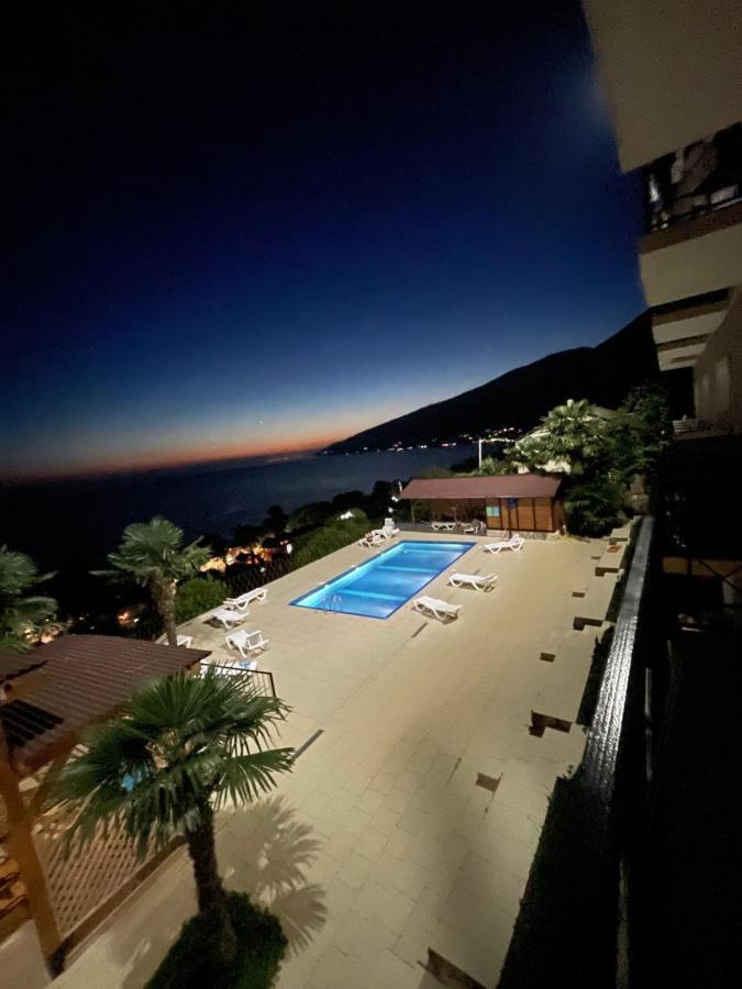 Astan Hotel Γκάγκρα Εξωτερικό φωτογραφία