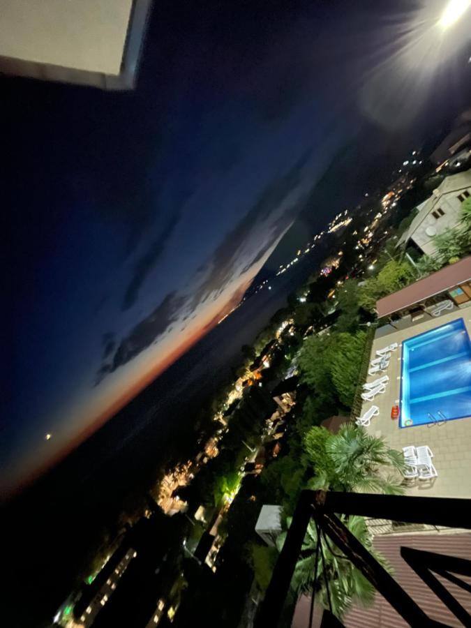Astan Hotel Γκάγκρα Εξωτερικό φωτογραφία