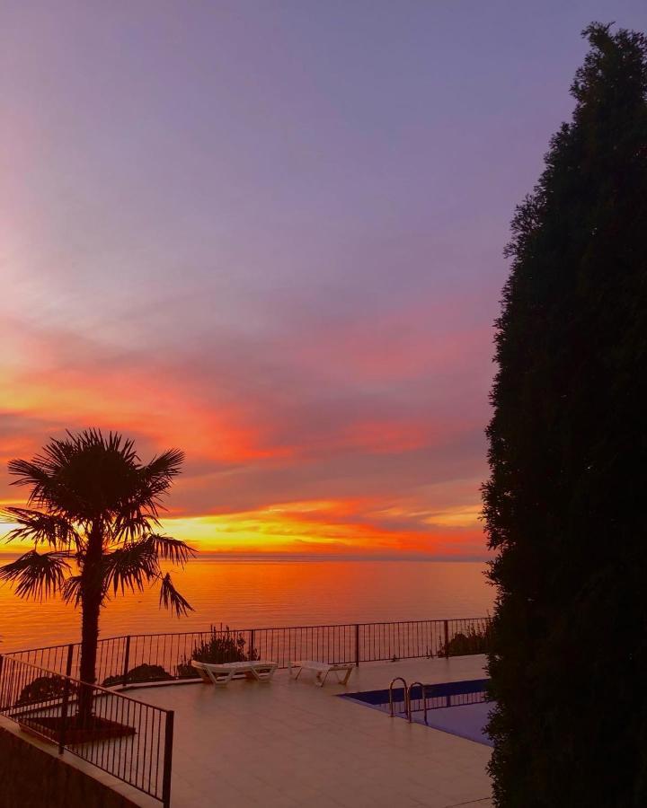 Astan Hotel Γκάγκρα Εξωτερικό φωτογραφία