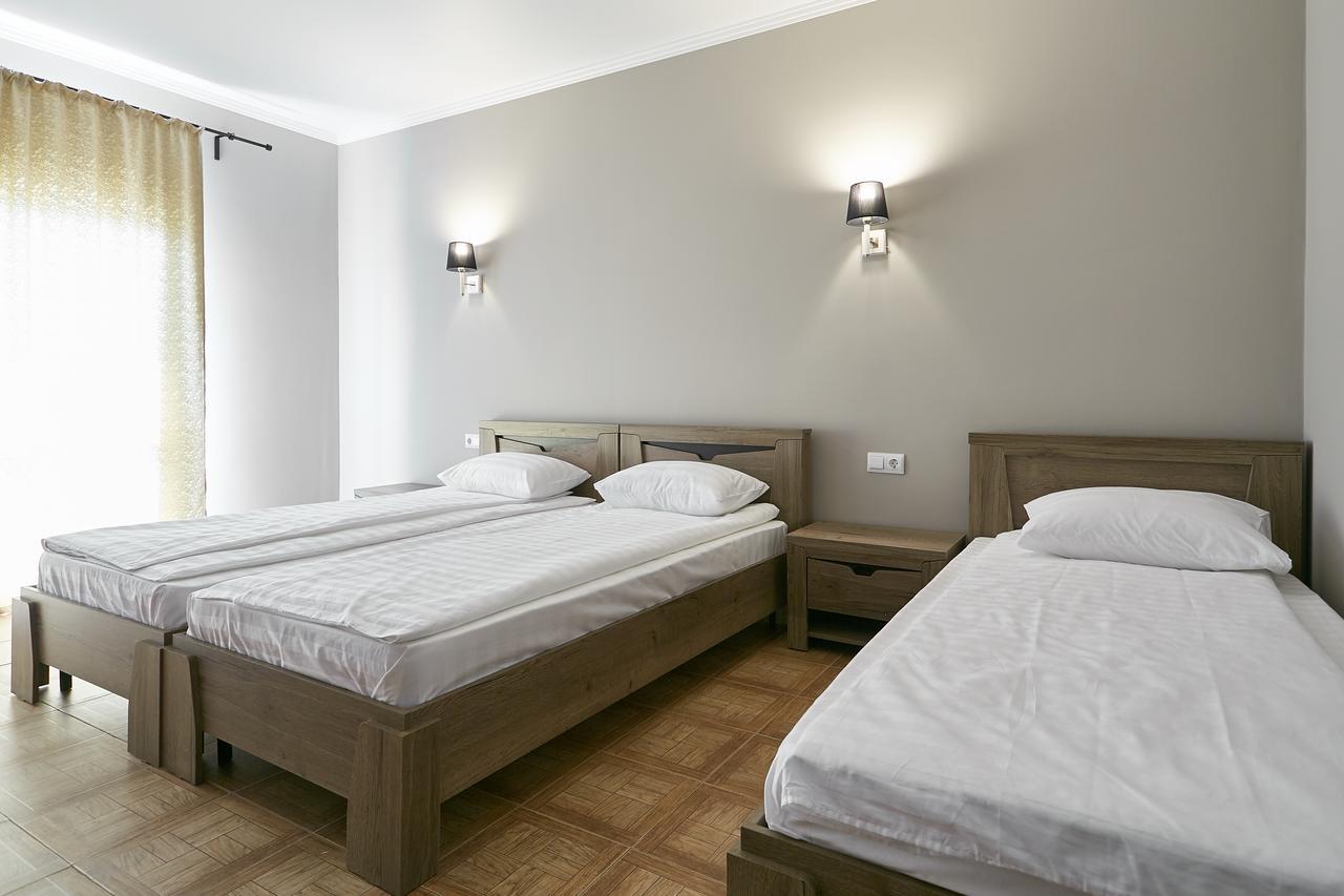 Astan Hotel Γκάγκρα Εξωτερικό φωτογραφία